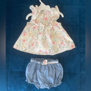 Tommy Bahama Floral Ruffle Top and jeans like Bloomers